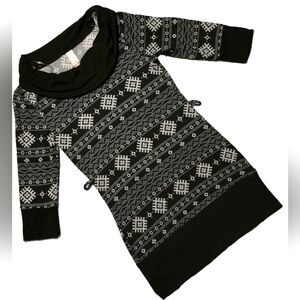 🟢No Boundaries Christmas Snowflake Aztec Print Sweater Dress Size Small Black